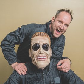 Strolz & Razelli